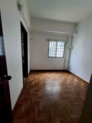 Westwood Crescent (D22), Terrace #572236171